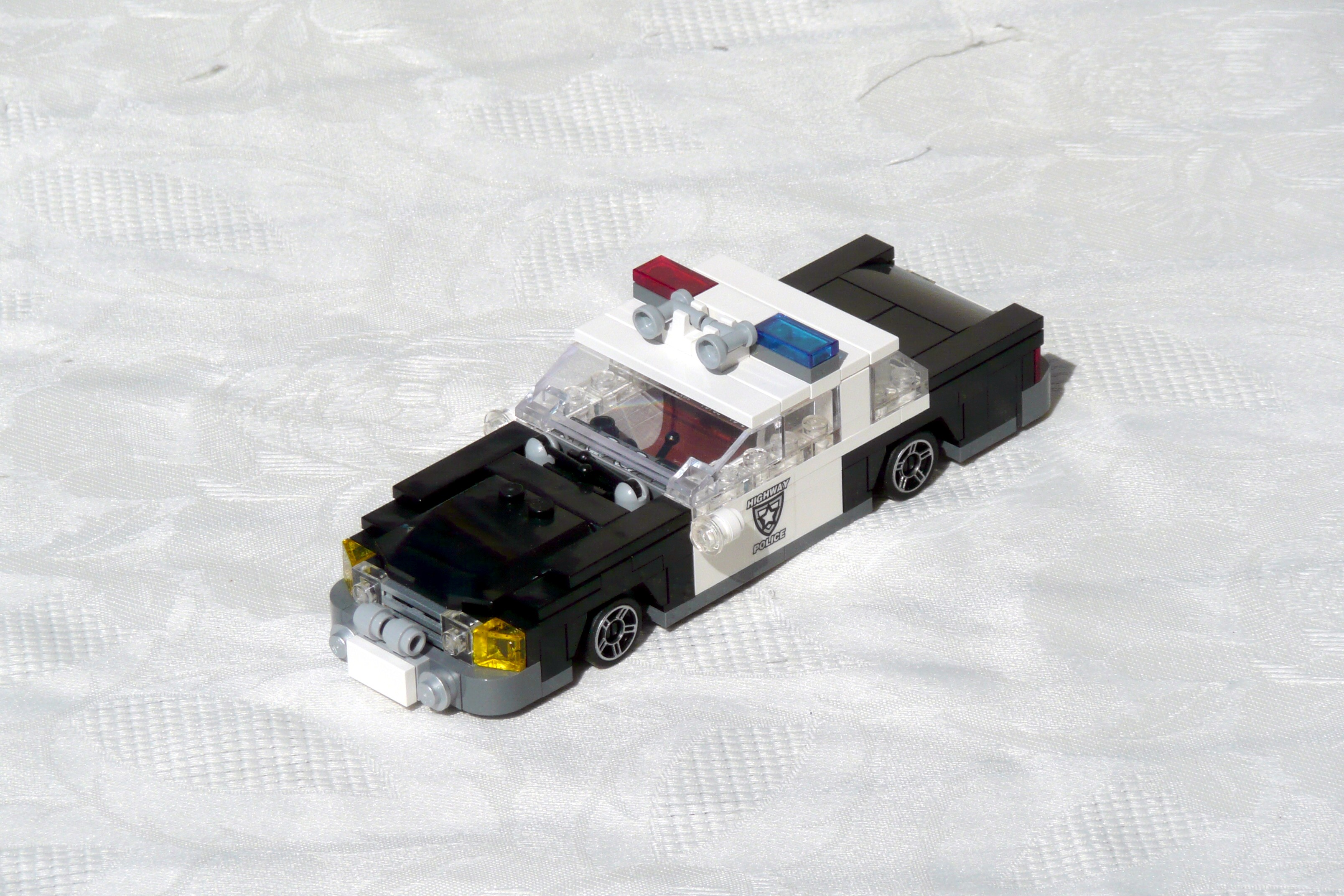 polizeiauto-010-00-01-10-highway_patrol.jpg