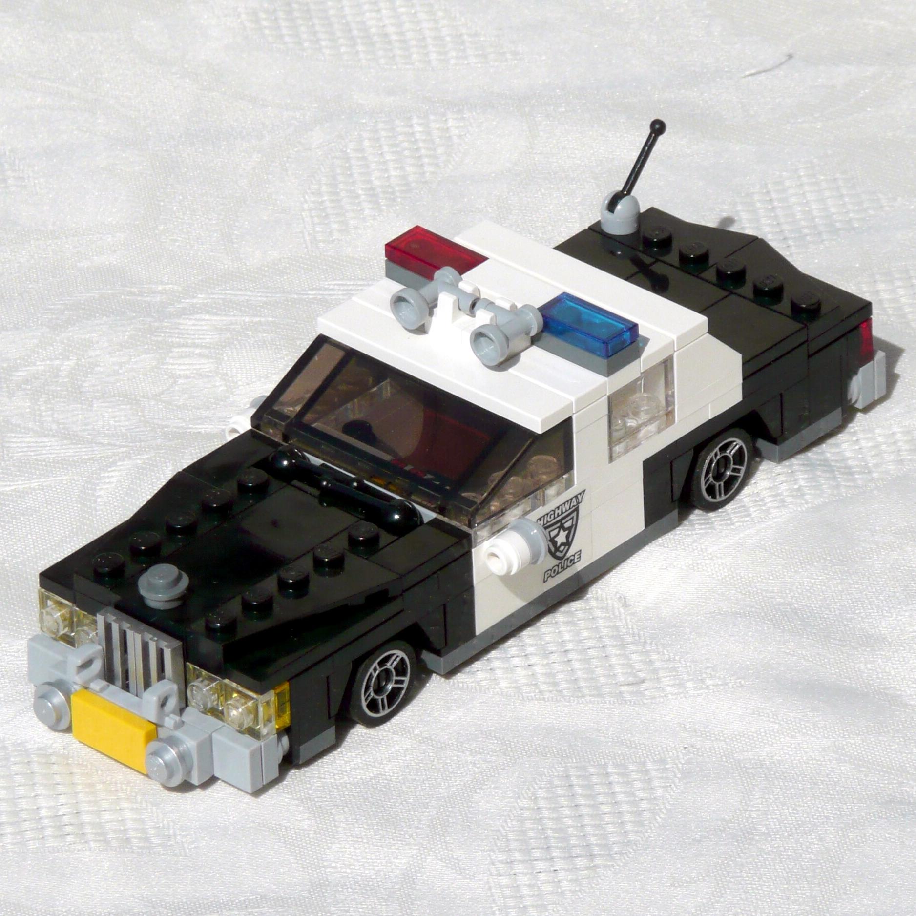 polizeiauto-020-100-police_car.jpg