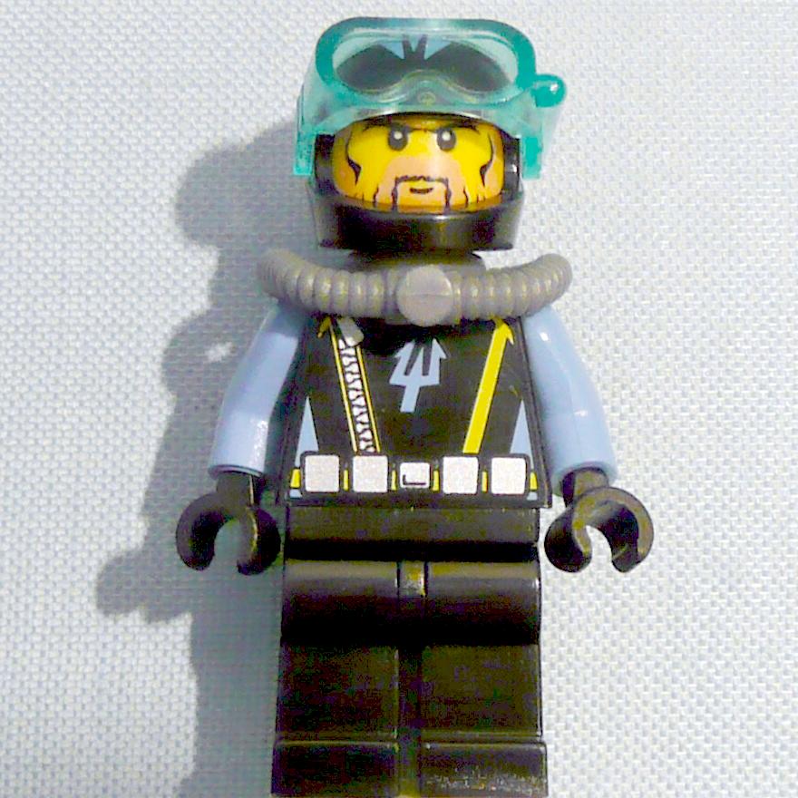 aqua-raiders-100-10-aqua-raiders.jpg