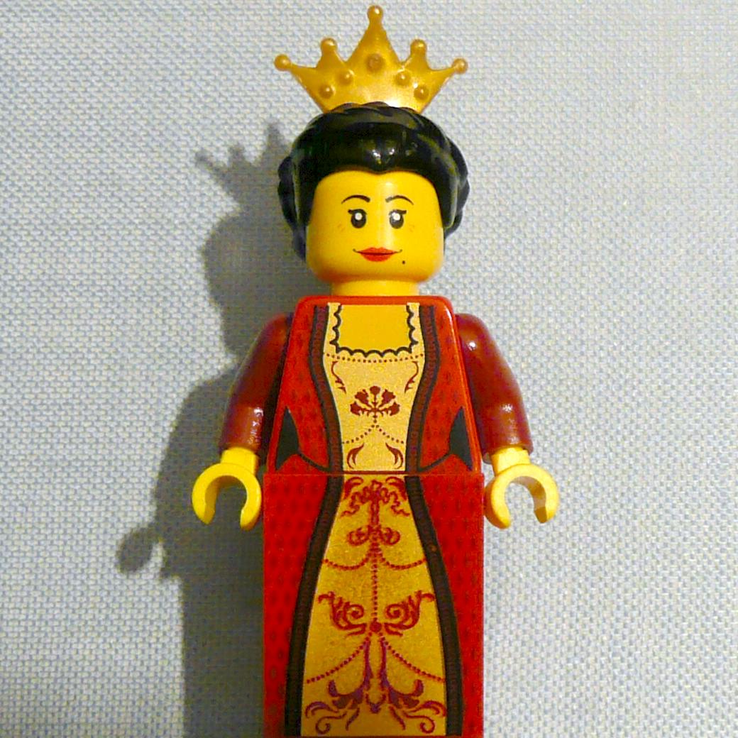 kingdoms-10-10-15-10-koenigin.jpg
