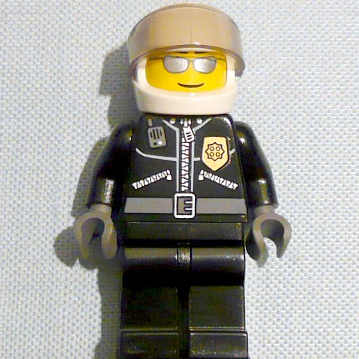 polizei-30-1300-11.jpg