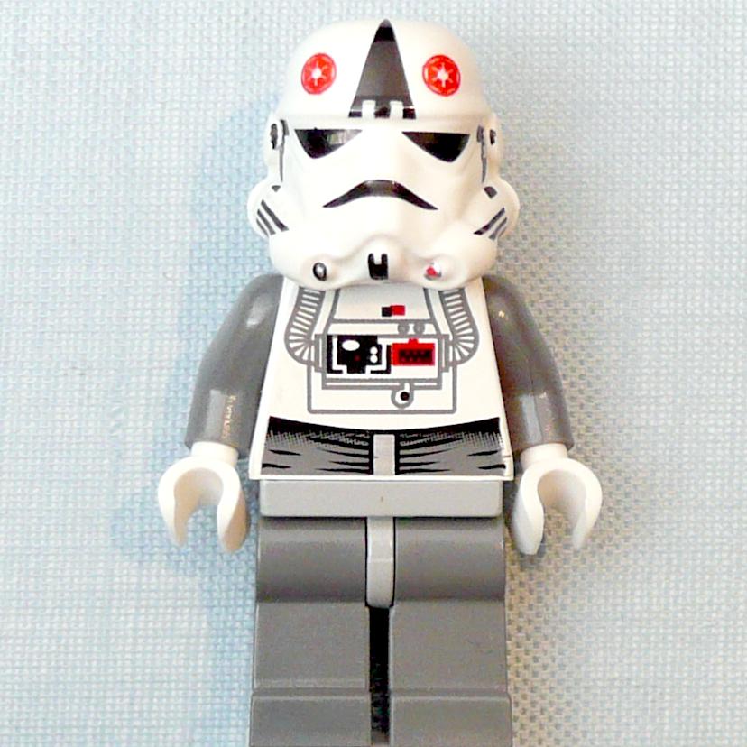 starwars-7655-10-at-at_driver.jpg