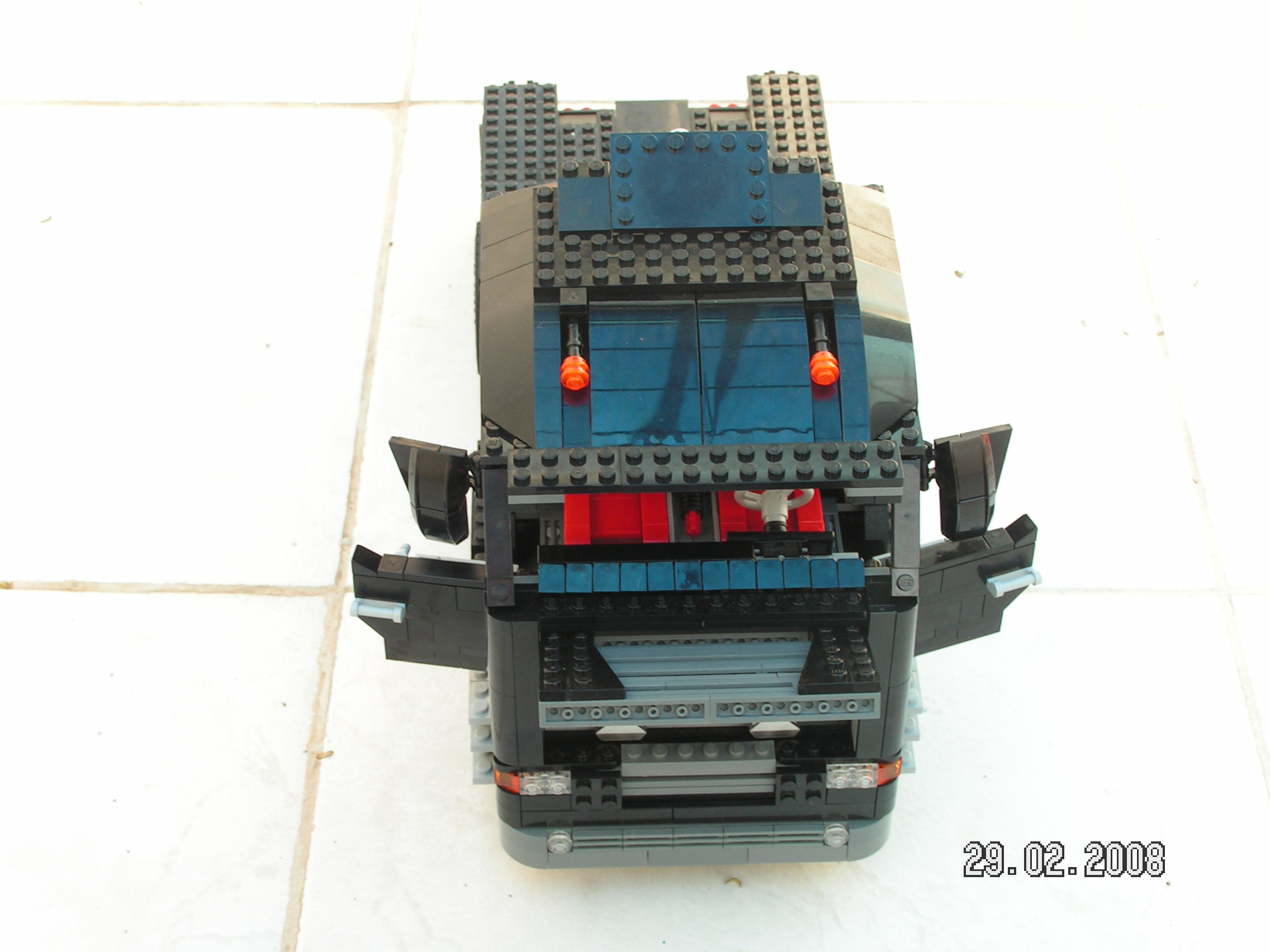 sc-620-004.jpg