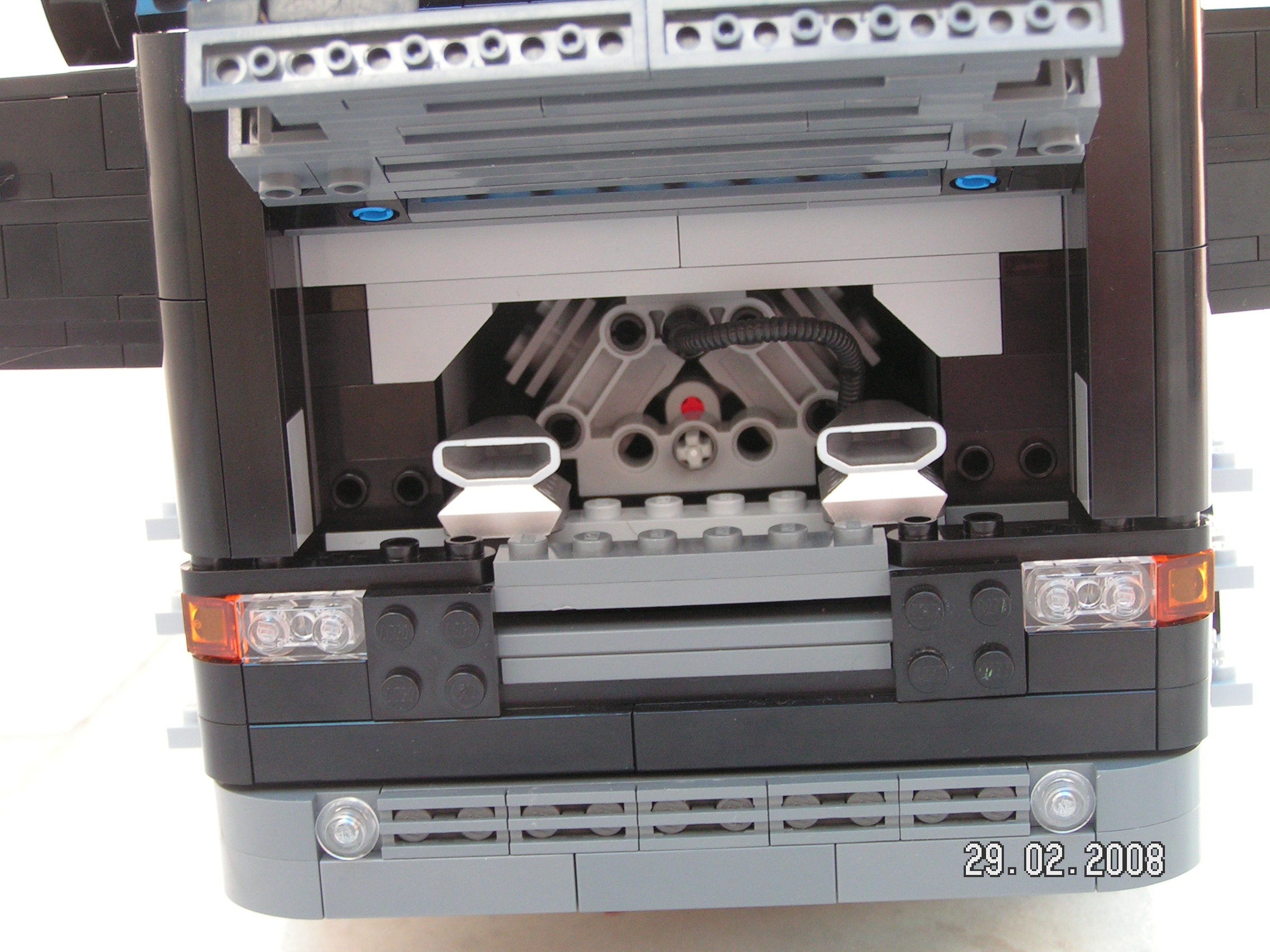 sc-620-005.jpg