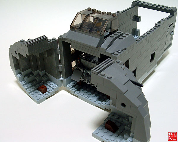 me323-004.jpg