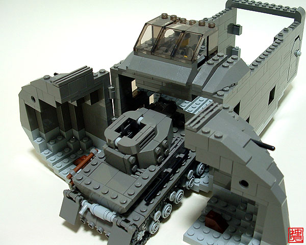 me323-005.jpg