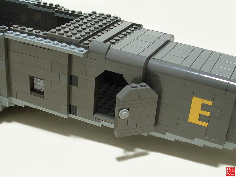 me323-004.jpg