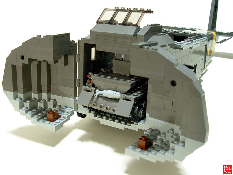 me323-007.jpg