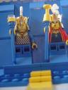 throne_c_m2.jpg