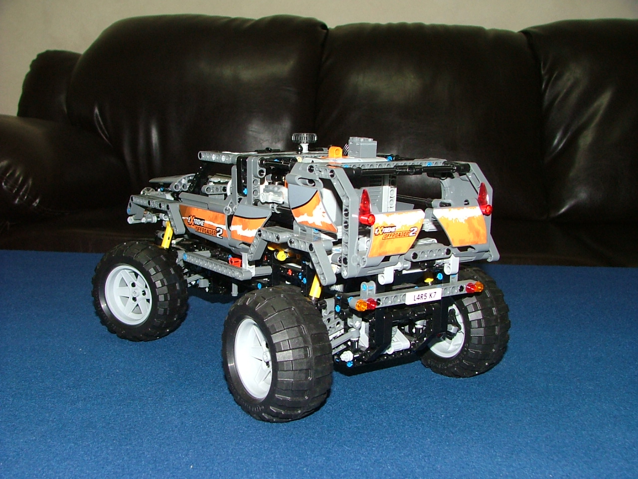 8297-off-roader-4.jpg