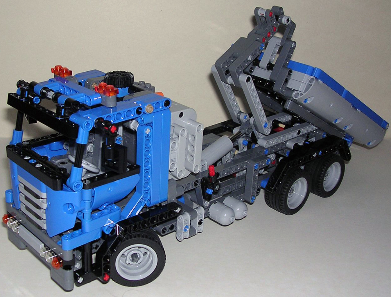 container-truck-1.jpg