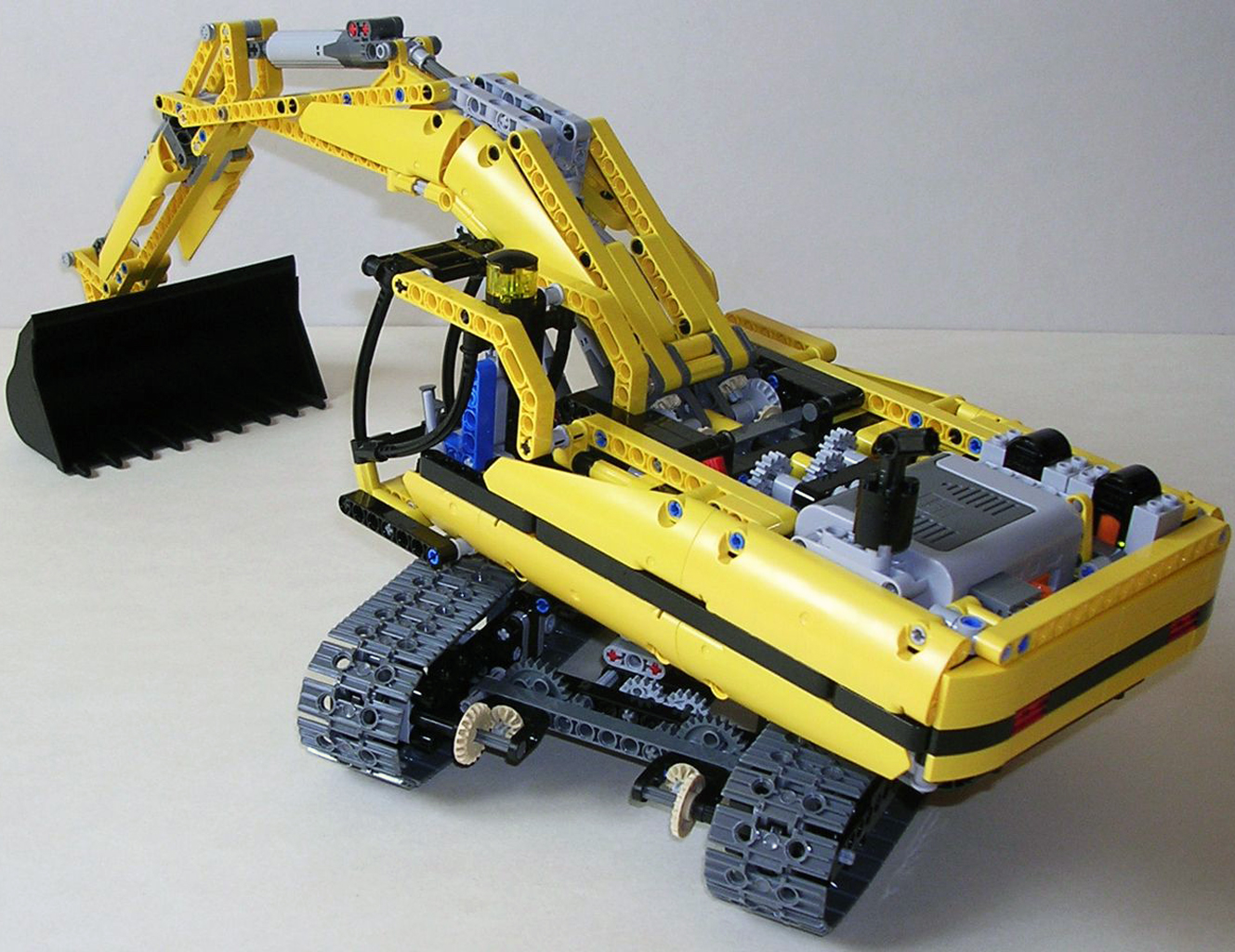 excavator-6.jpg