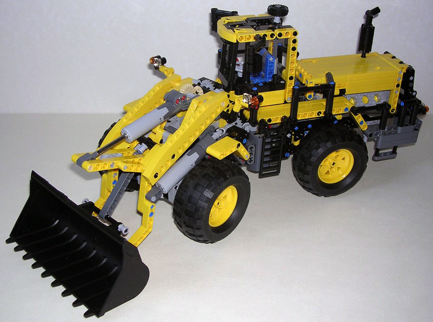 front-loader-4.jpg