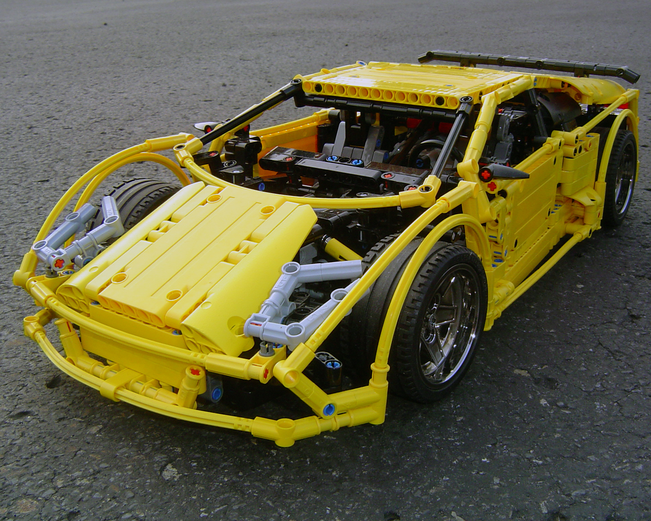 lamborghini-murcielago-4.jpg