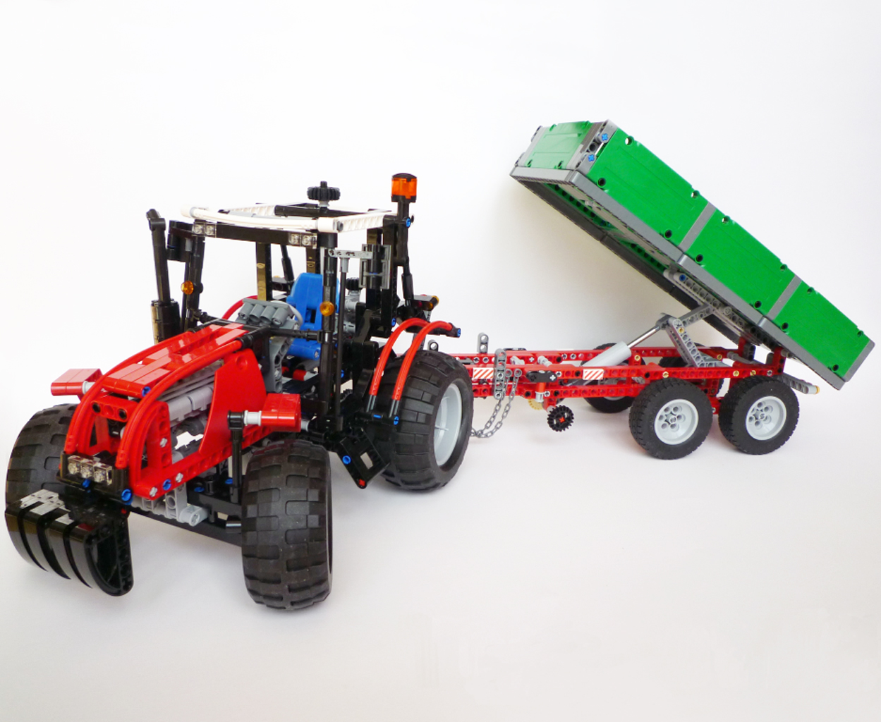 tractor-with-trailer-3.jpg