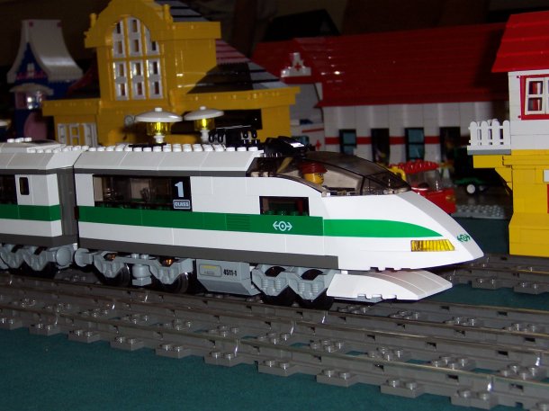 fasttrain1308.jpg