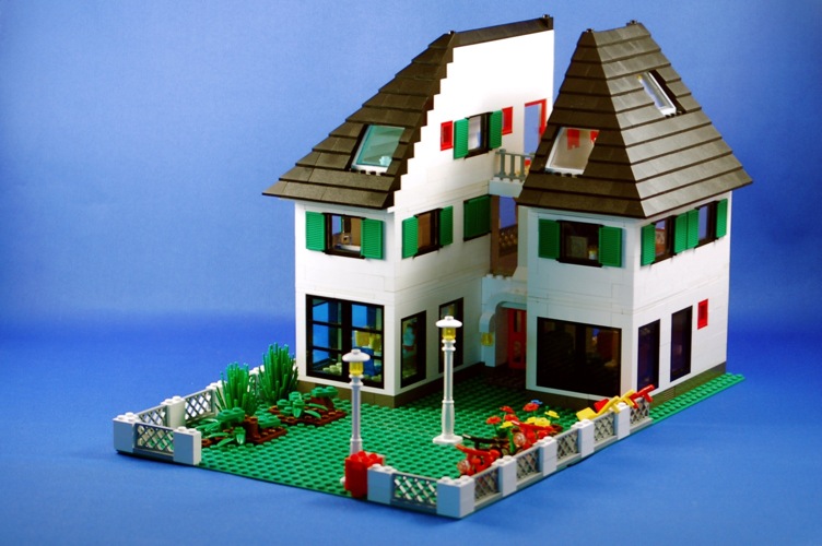 divided_house01.jpg