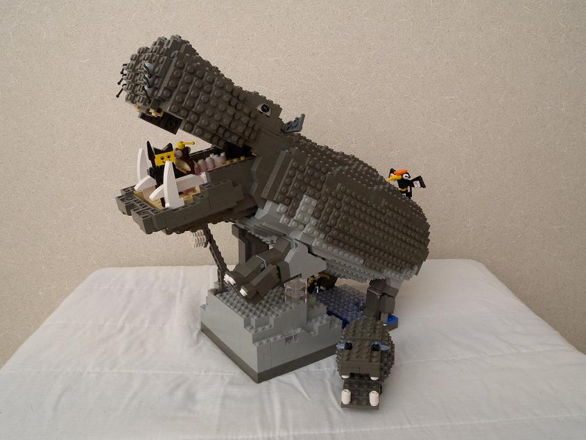 hippo02.jpg