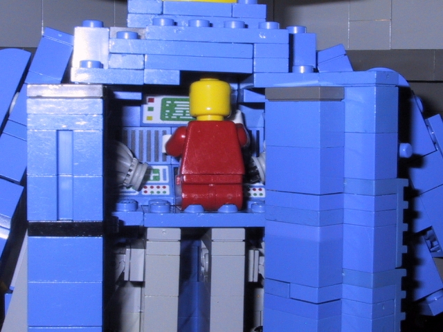 robofig_o_inside.jpg