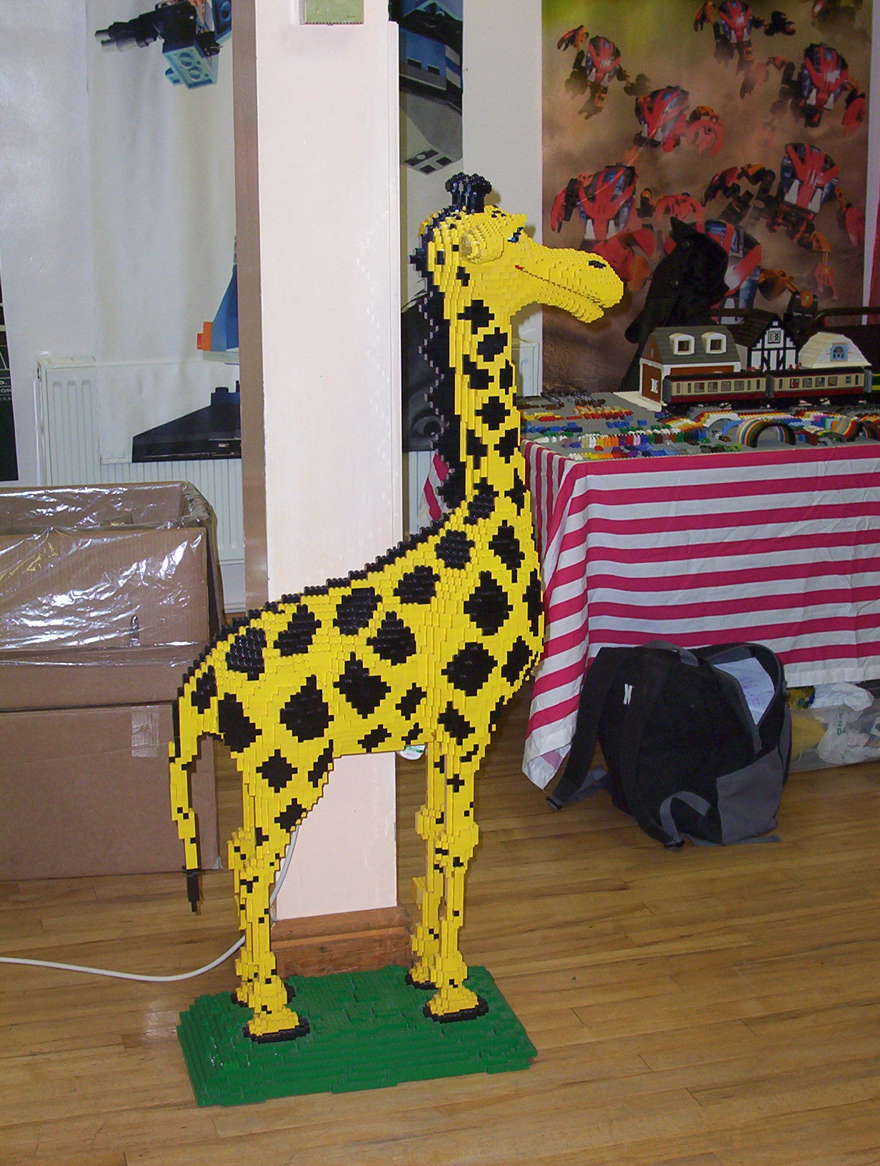 giraffe2.jpg