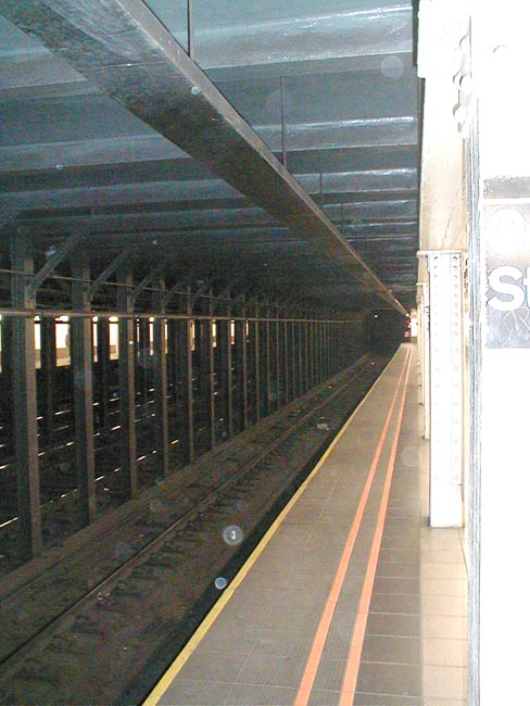 tunnel-platform.jpg