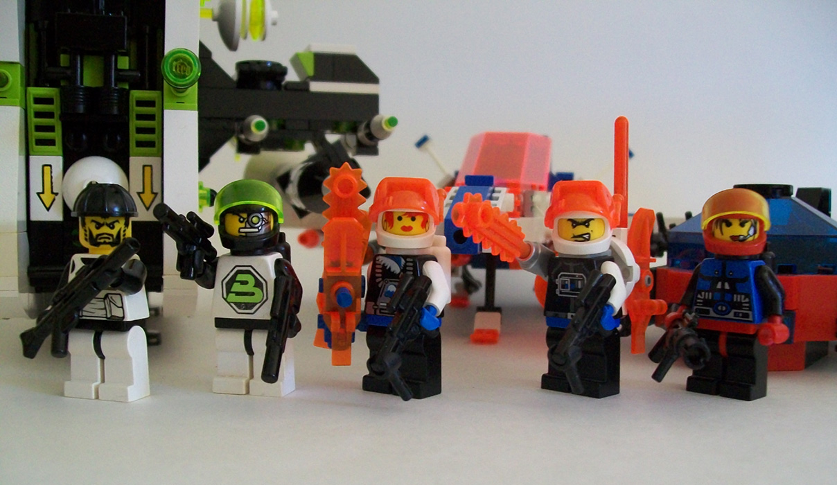 neo-90s-space-figs.jpg