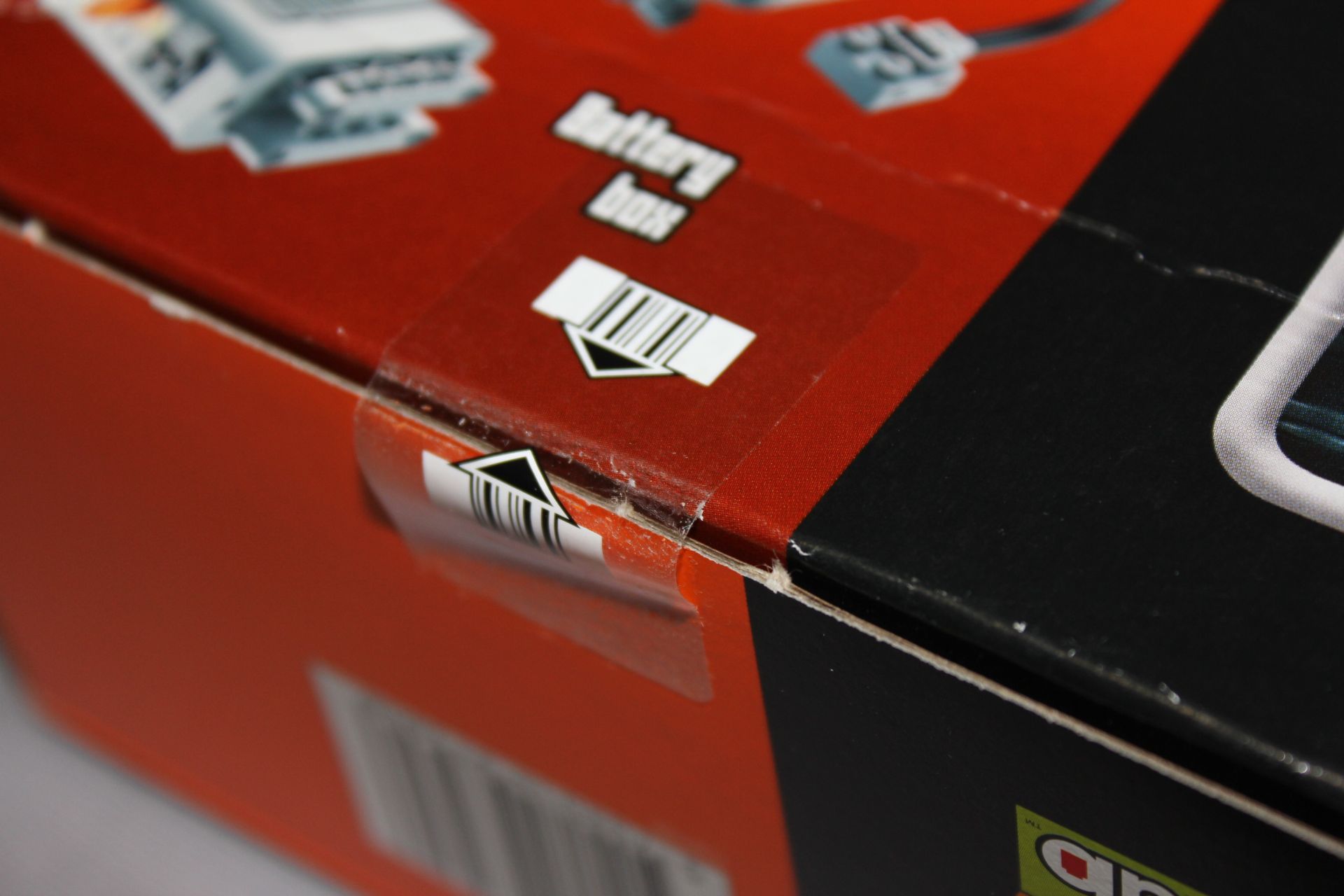 42009-p04.jpg