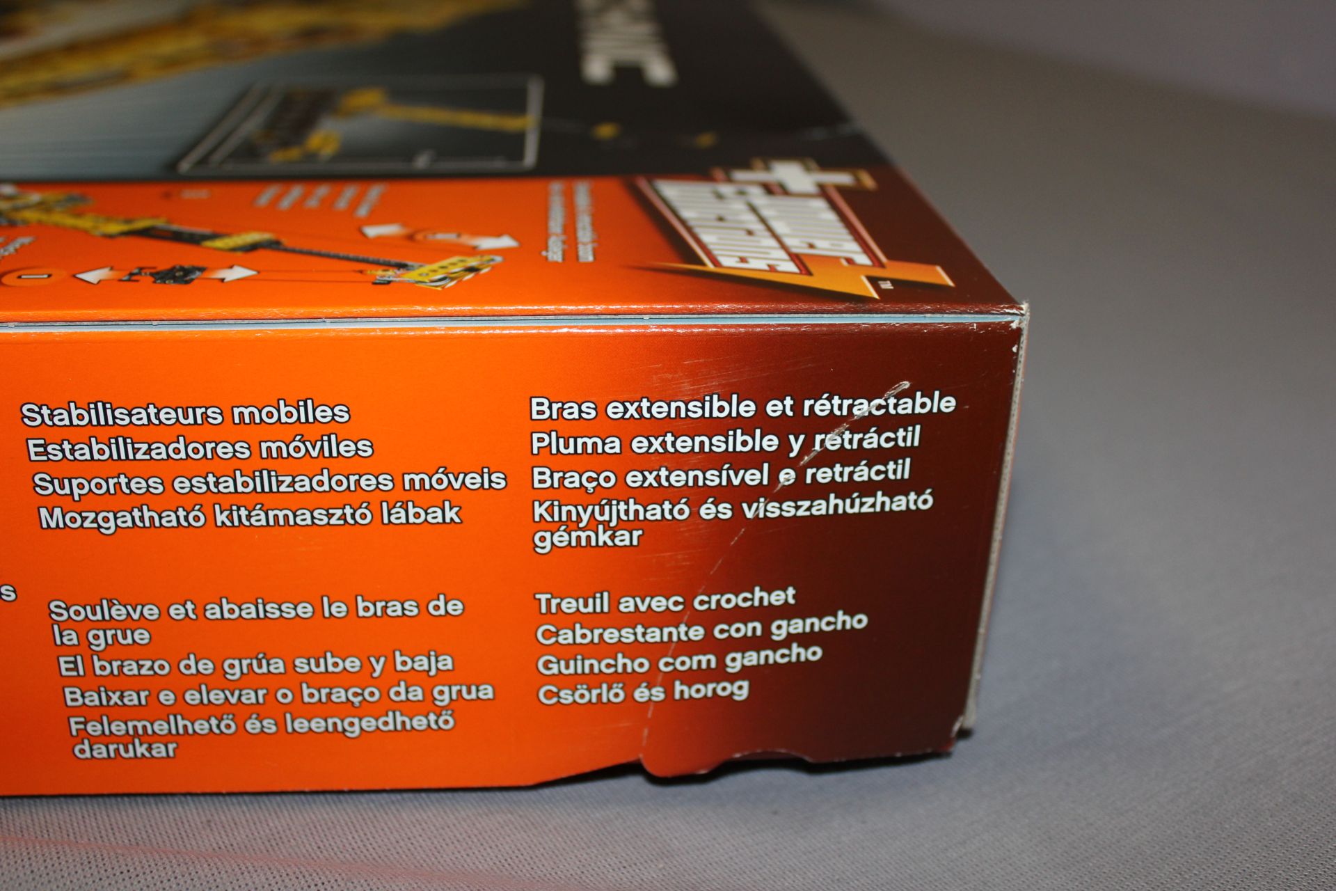 42009-p14.jpg
