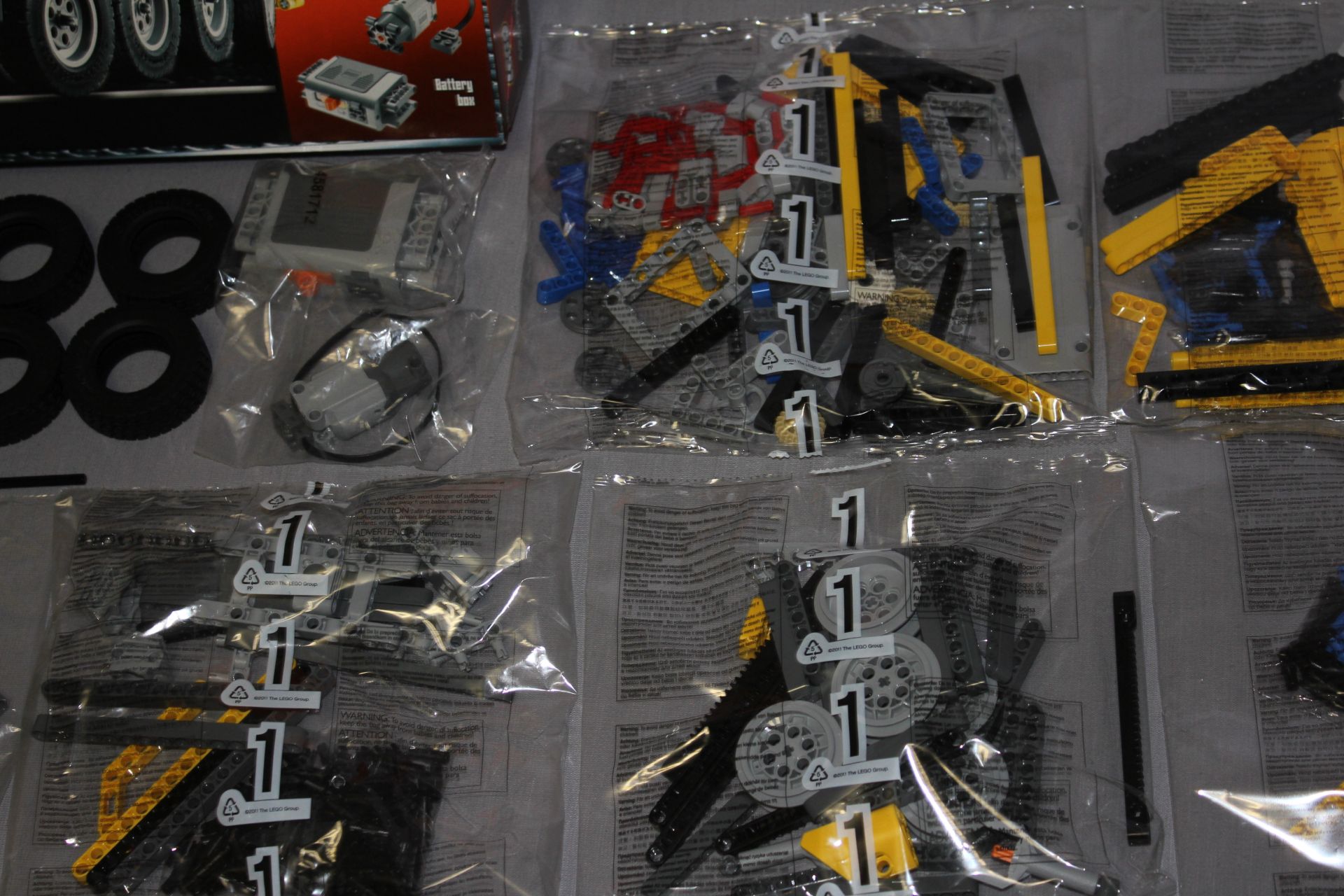 42009-p28.jpg