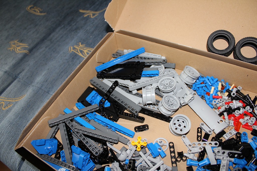 8052-p29.jpg