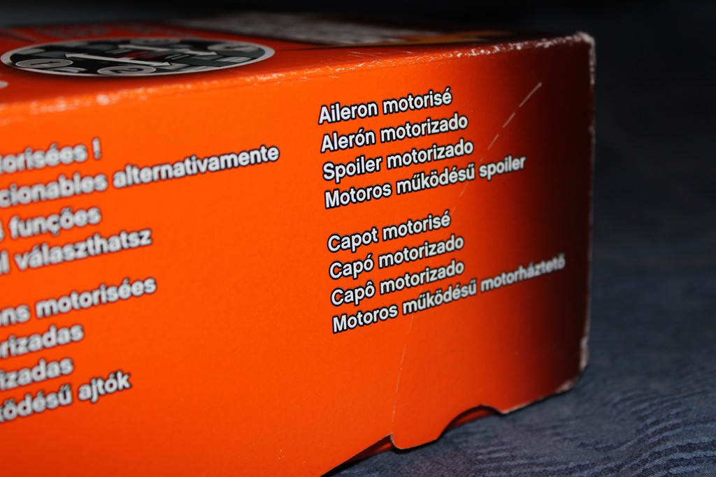 8070-p04.jpg