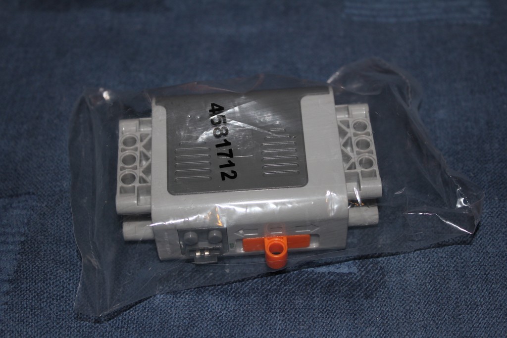 8070-p22.jpg