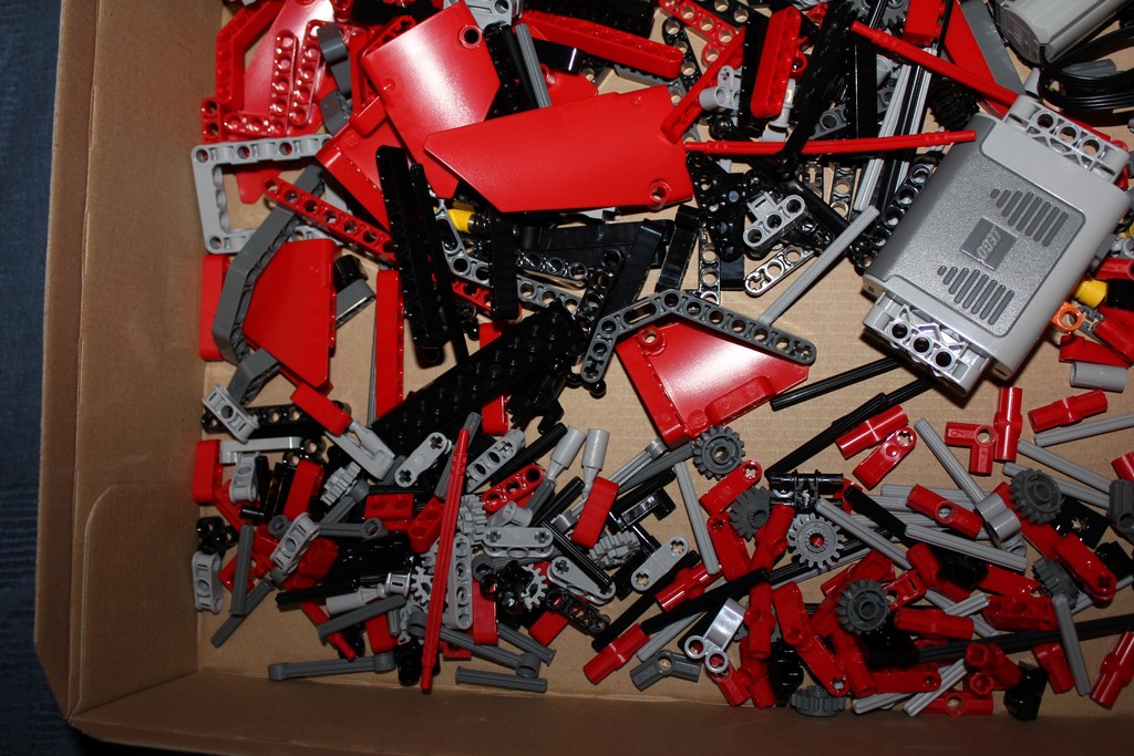 8070-p38.jpg