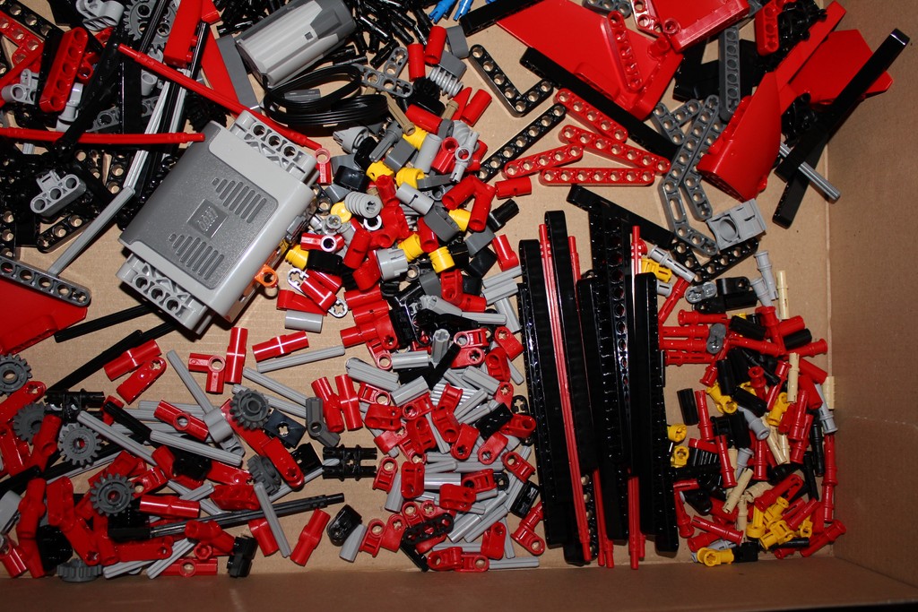 8070-p39.jpg