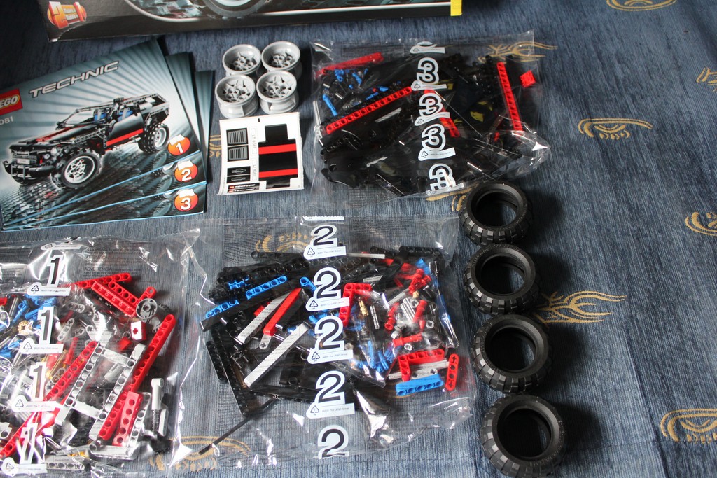 8081-p23.jpg
