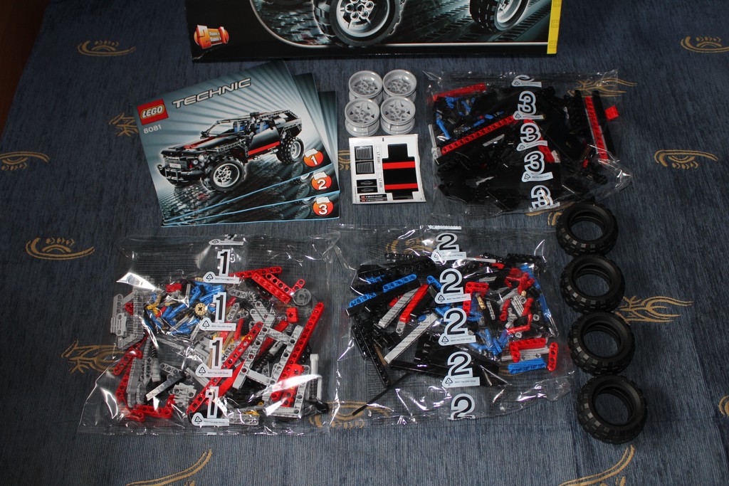 8081-p25.jpg