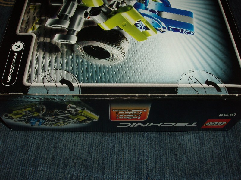 8256-p03.jpg