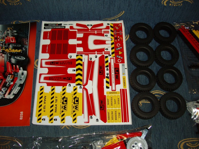 8258-p26.jpg