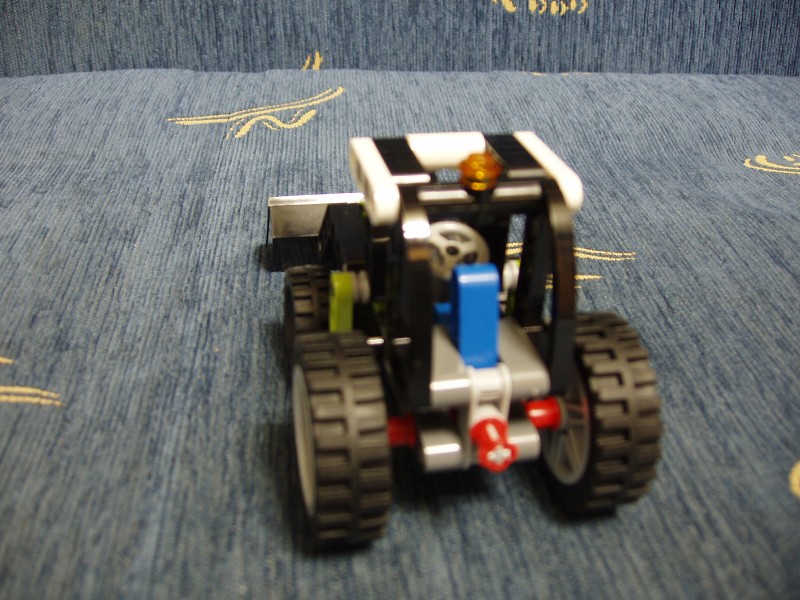 8260-p22.jpg