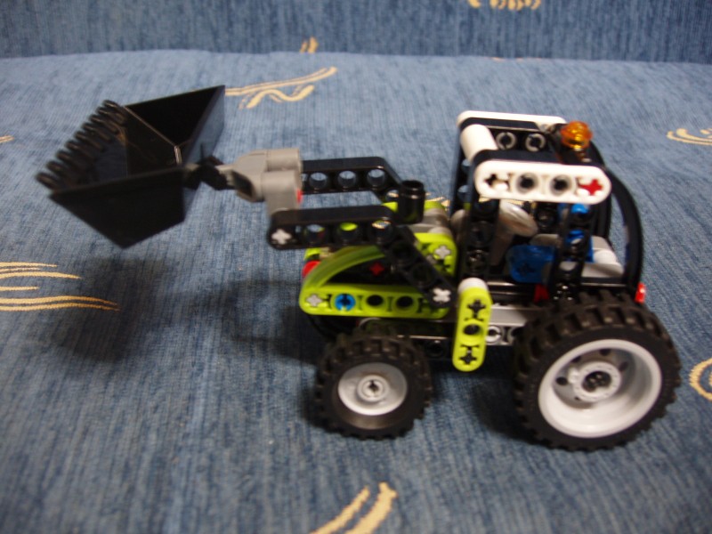 8260-p24.jpg