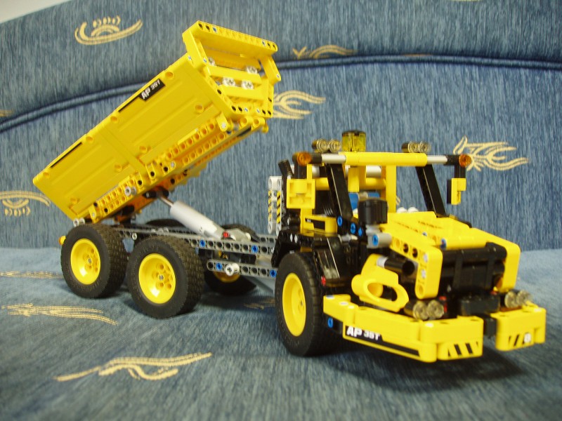 8264-p32.jpg