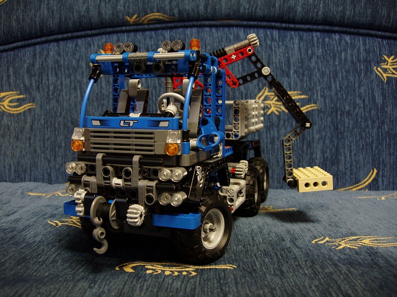 8273-p32.jpg