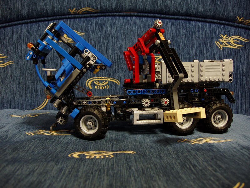 8273-p34.jpg