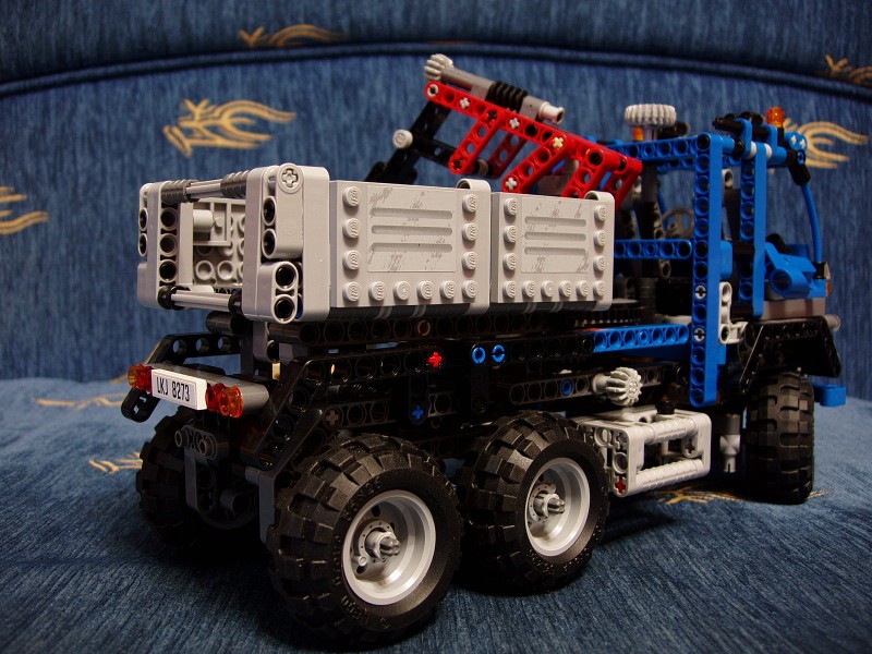 8273-p38.jpg