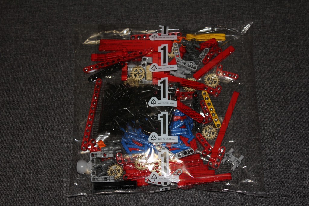 9398-p40.jpg