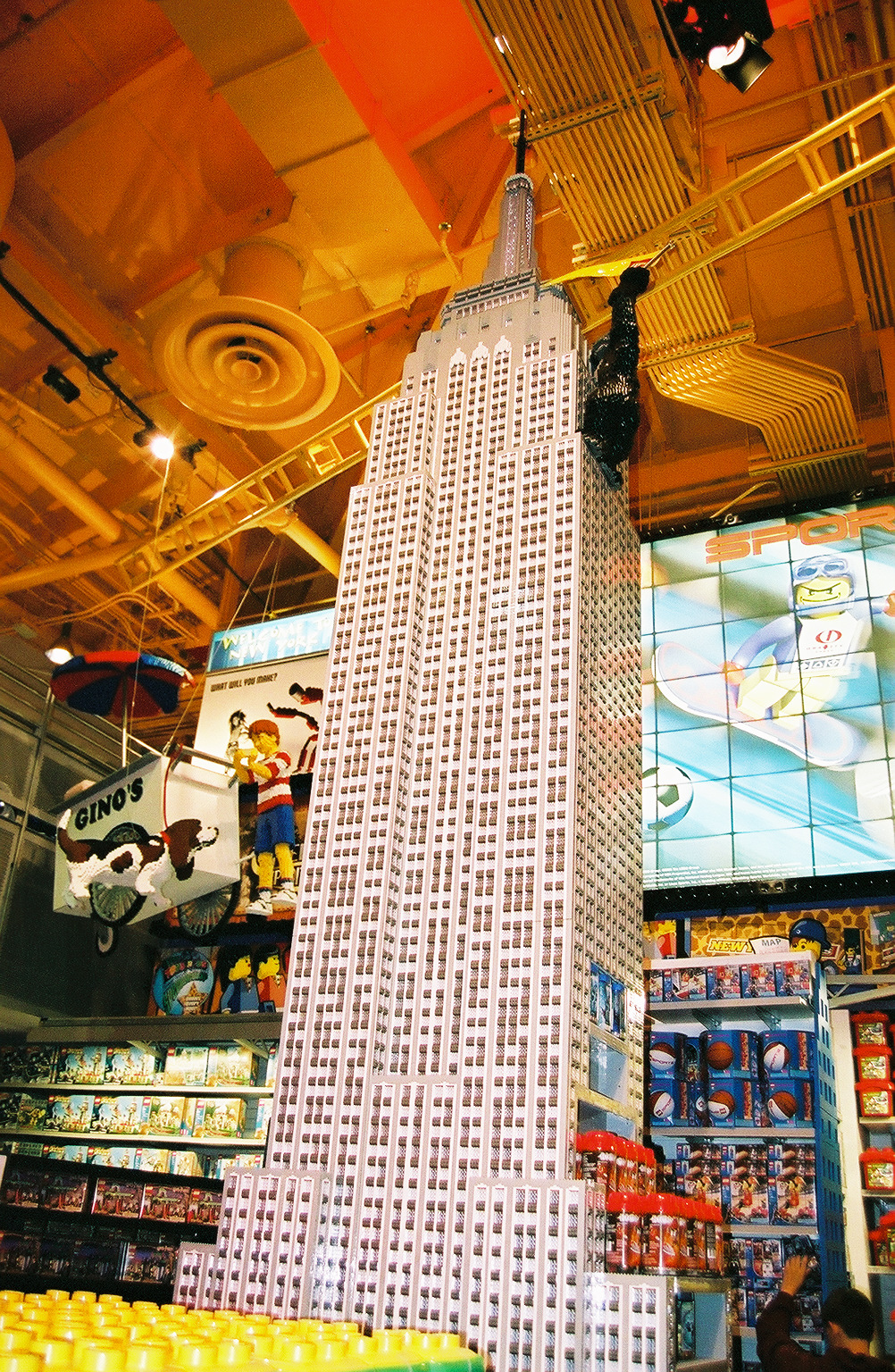 legoempirestatebuilding.jpg