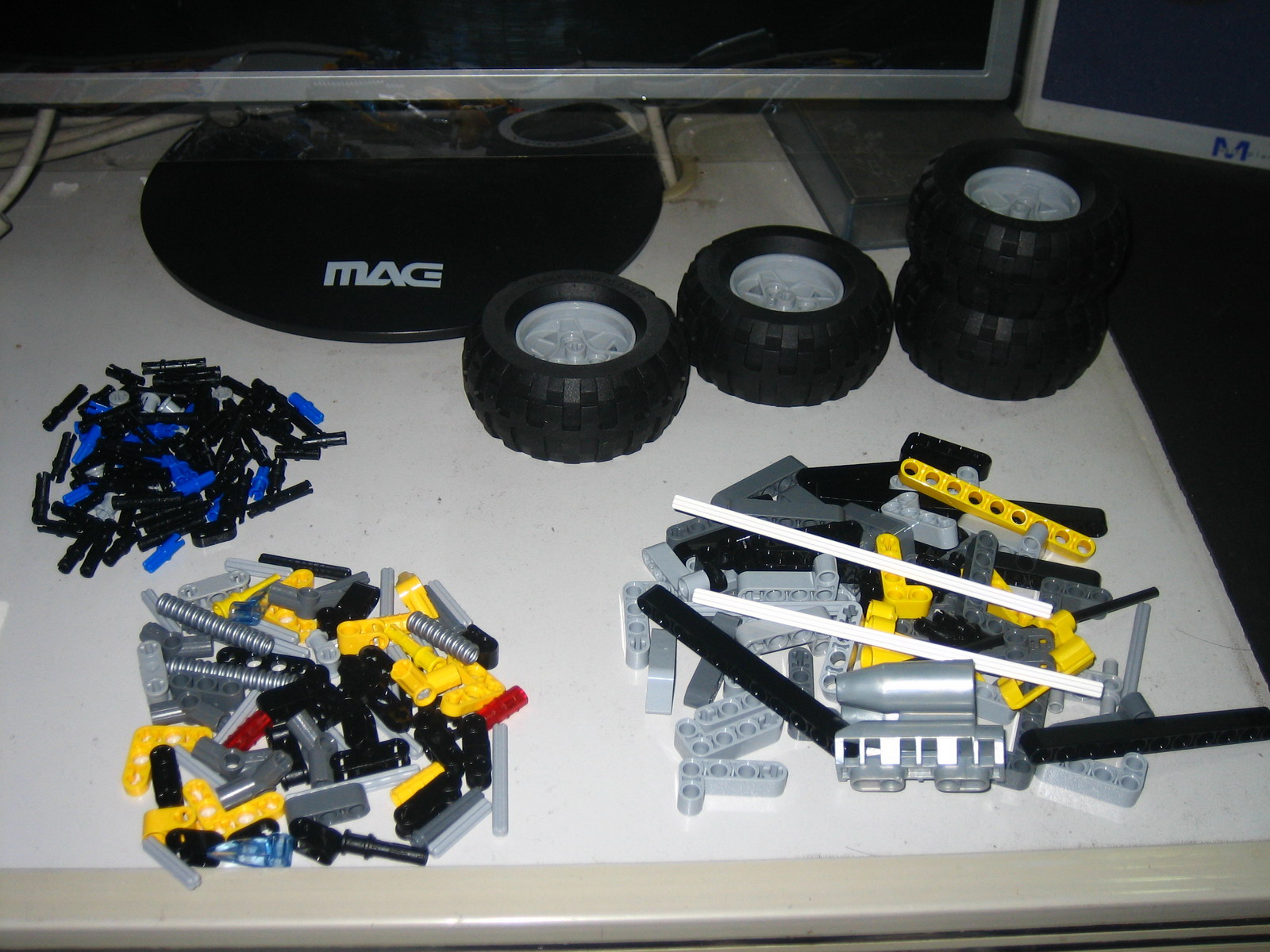 8651-1.jpg