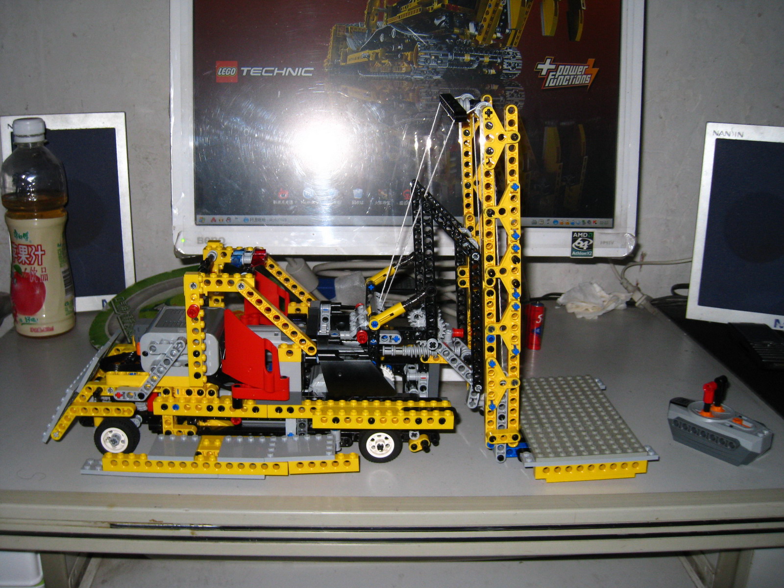 forklift02.jpg