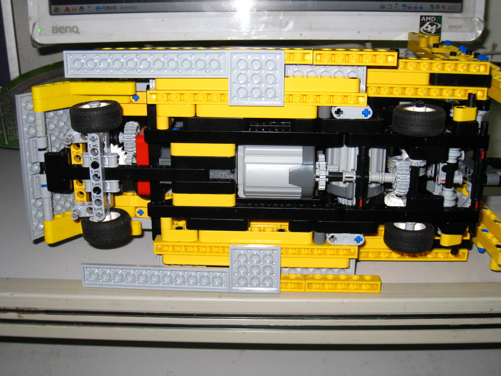 forklift12.jpg