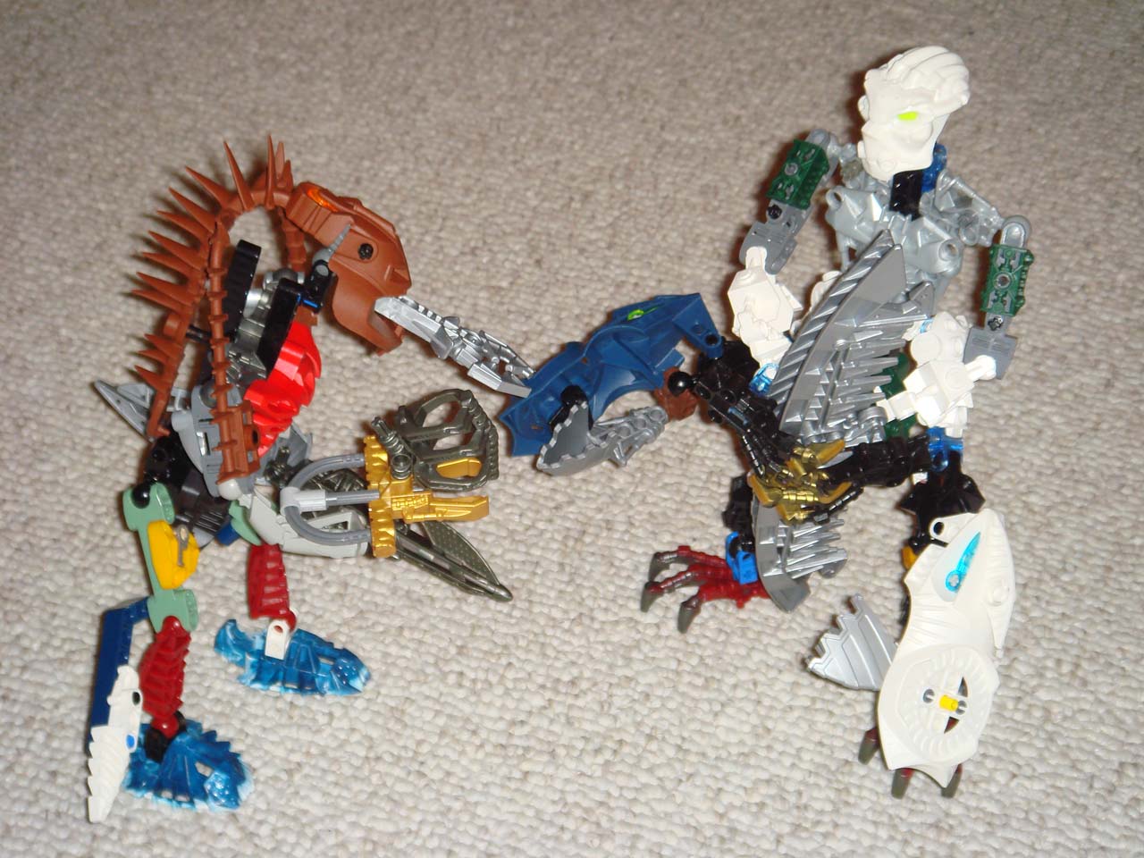 bionicle_11.jpg